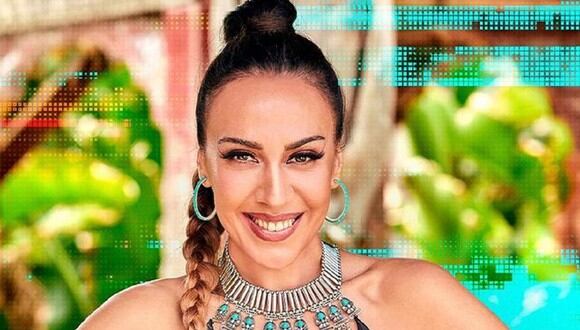 Mónica Naranjo es la presentadora de "Amor con fianza", reality show que se estrenará el 11 de noviembre de 2021 (Foto: Netflix)
