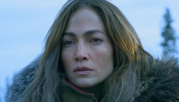 Jennifer López interpreta a una asesina profesional en “La madre” (Foto: Netflix)