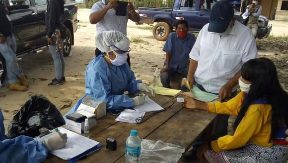 En la comunidad Shipibo-Konibo de San Francisco se realizaron pruebas rápidas y moleculares.