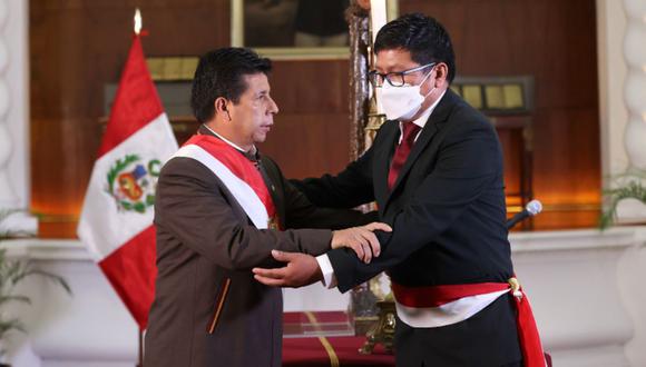El médico cirujano Jorge López Peña juró este jueves 7de abril como nuevo ministro de Salud | Foto: Presidencia Perú