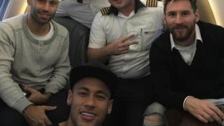 Lionel Messi arribó a Brasil en la avioneta privada de Neymar