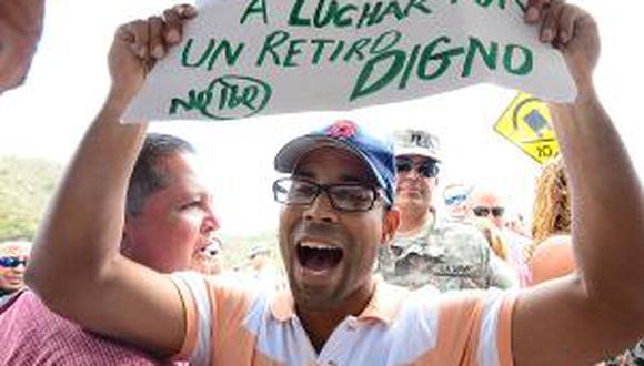 Puerto Rico: Controversia por venta de seguros en escuelas