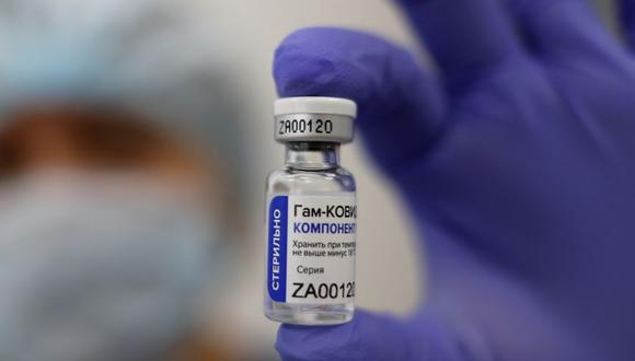 La vacuna rusa ya sido utilizada en varios países con el propósito de controlar la pandemia del COVID-19. (Foto: Reuters/Maxim Shemetov)