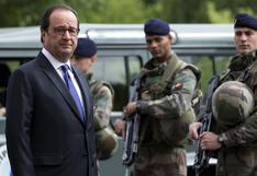Francia: Hollande condena "vil atentado terrorista" de ISIS en una iglesia