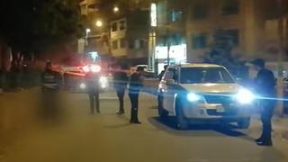 Ate: dos hombres fueron asesinados por presuntos sicarios en una calle de Huaycán | VIDEO
