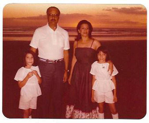 Anastasio Somoza, Dinorah Sampson, Ligia and Joseline Urroz in 1978 in Montelimar, Nicaragua.  GENTILEZA LIGIA URROZ