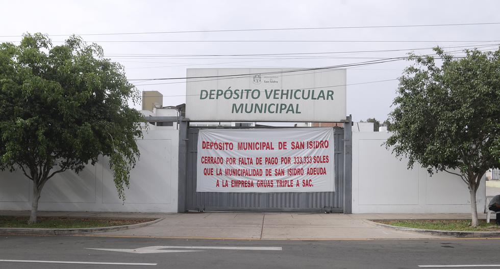 The San Isidro Municipal Depot is closed due to debt and the owners have no way to remove their vehicles: what is the municipality responding to?  |  Beak |  Cars |  Parking |  Penalty |  lime