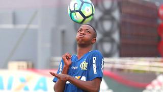 Vinicius Junior se reincorporó a las prácticas de Flamengo