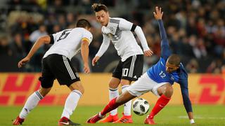 Alemania empató 2-2 ante Francia en Colonia