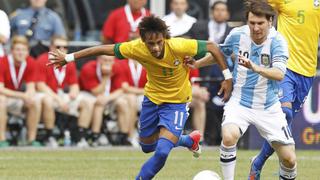 Messi y Neymar llegan este lunes a Lima para el 'Duelo de Gigantes'