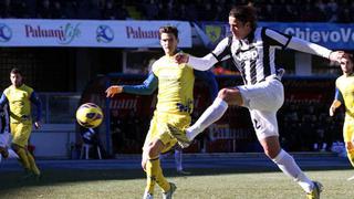 Juventus venció 2-1 al Chievo y mantiene ventaja en el fútbol italiano