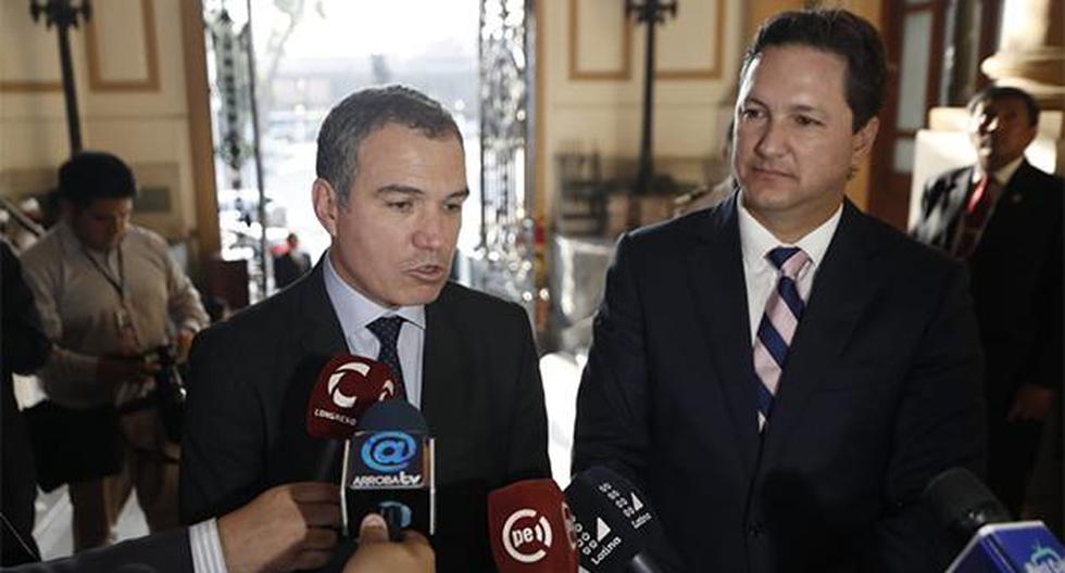 Daniel Salaverry se reunió con el jefe del Gabinete Ministerial, Salvador del Solar, en la sede del Poder Legislativo. (Foto: César Campos / GEC)