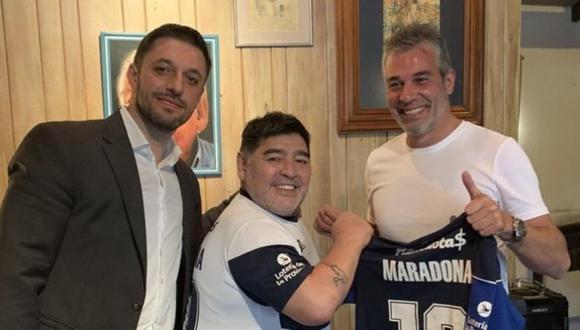 Diego Armando Maradona fue presentado como técnico de Gimnasia y Esgrima La Plata. El argentino tendrá su séptima experiencia como entrenador