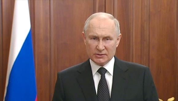 El presidente ruso, Vladimir Putin, haciendo una declaración en Moscú.  (Foto de Handout / OFICINA DE PRENSA PRESIDENCIAL DE RUSIA / AFP)