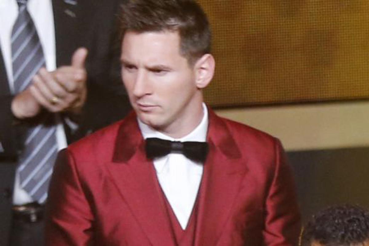 Messi se puso el mejor esmoquin de toda su colección para recoger