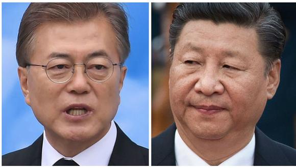 Los presidentes de Corea del Sur, Moon Jae-in, y de China, Xi Jinping. (Foto: AFP)