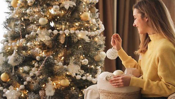Aprovecha el 60% de descuento en Christmas Store & Bratell para decorar de navidad tu hogar. Beneficio disponible para suscriptores el 12 y 13 de diciembre.