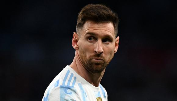 Lionel Messi cerca de ser el futbolista con más títulos en la historia. (Foto: AFP)