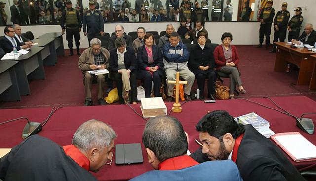 La lectura de sentencia se inició a las 11:30 a.m. y finalizó aproximadamente a las 5:50 p.m. (Foto: AFP)