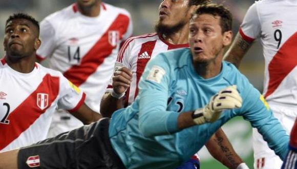 Ante la baja de Leao Butrón por una lesión muscular, el comando técnico de la selección peruana llamó de emergencia a Diego Penny. El golero nacional forma parte del Melgar. (Foto: AFP)