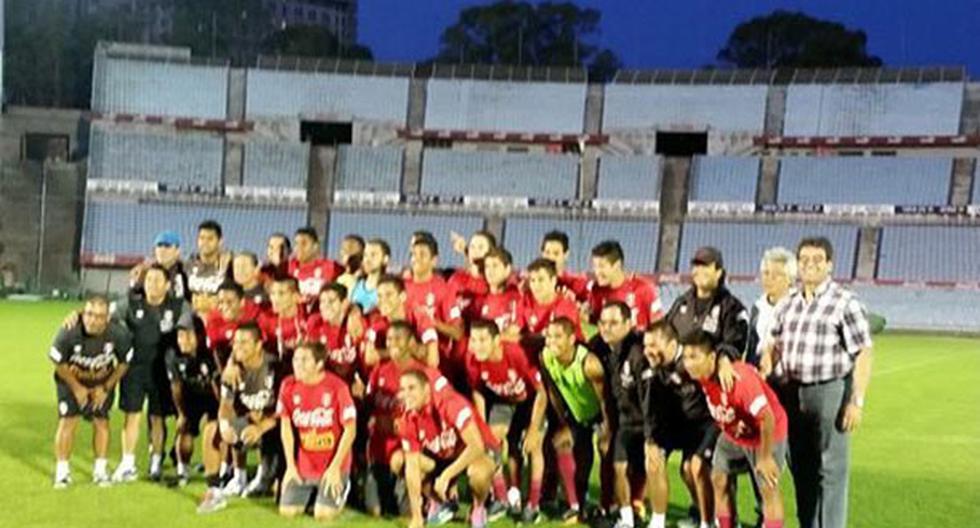 Selección Peruana reconoció el estadio \'Centenario\' de Montevideo. (Foto: FPF)
