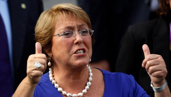 Bachelet fue evacuada desde Arica tras replica de 7,4 grados