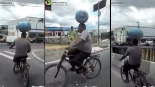 YouTube: arriesgada y ágil forma de llevar un balón de gas