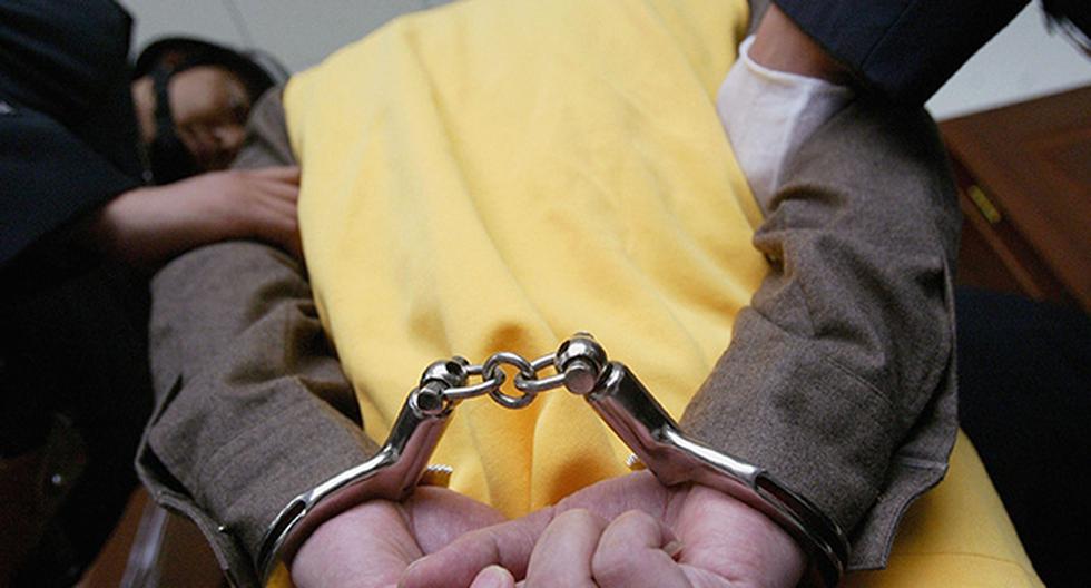 Se entrega uno de los diez fugitivos más buscados en China por fraude. (Foto: Getty Images)