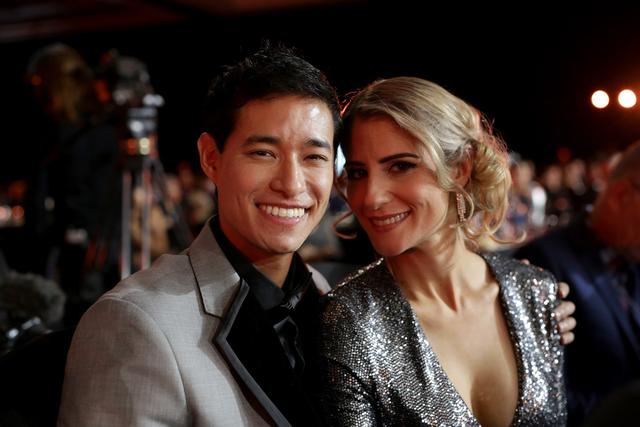 Tony Succar y su esposa Lauren en el Latin Grammy 2019. (Foto: AFP)