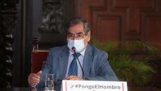 Ministro Ugarte sobre posible tercera ola: “No habría razón para que aquí no se produzca”