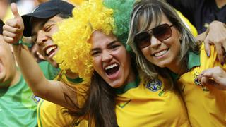 FOTOS: bellas aficionadas le dan color a las tribunas en la Copa Confederaciones