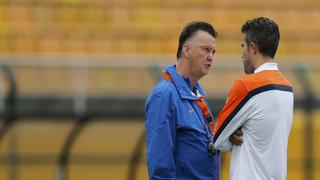 ¿Van Gaal al misterio?: apareció en cancha con un solo jugador