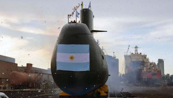 A un mes de la tragedia que sacudió Argentina, la empresa que creó el submarino ARA San Juan ofrece ayuda técnica para las investigaciones. (Foto: AFP)