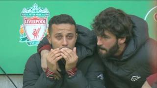 El llanto de Thiago Alcántara: apareció de titular en Liverpool y se lesionó en el calentamiento | VIDEO