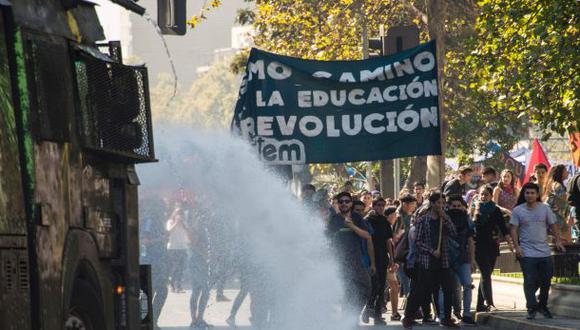 Chile: Estudiantes vuelven a protestar contra reforma educativa