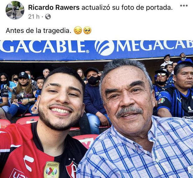 New photo of the Atlas fan with his grandfather at the stadium |  Photo: Screenshot.