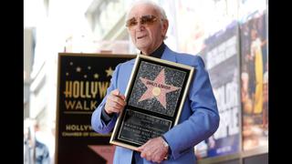 Charles Aznavour desveló su estrella en el Paseo de la Fama de Hollywood