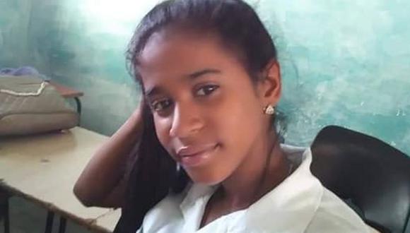 Gabriela Zequeira tiene 17 años, estudia contabilidad y fue detenida el 11 de julio en La Habana. (Archivo familiar).