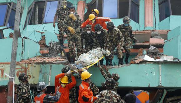 Sube a 4.310 el número de muertos por terremoto en Nepal