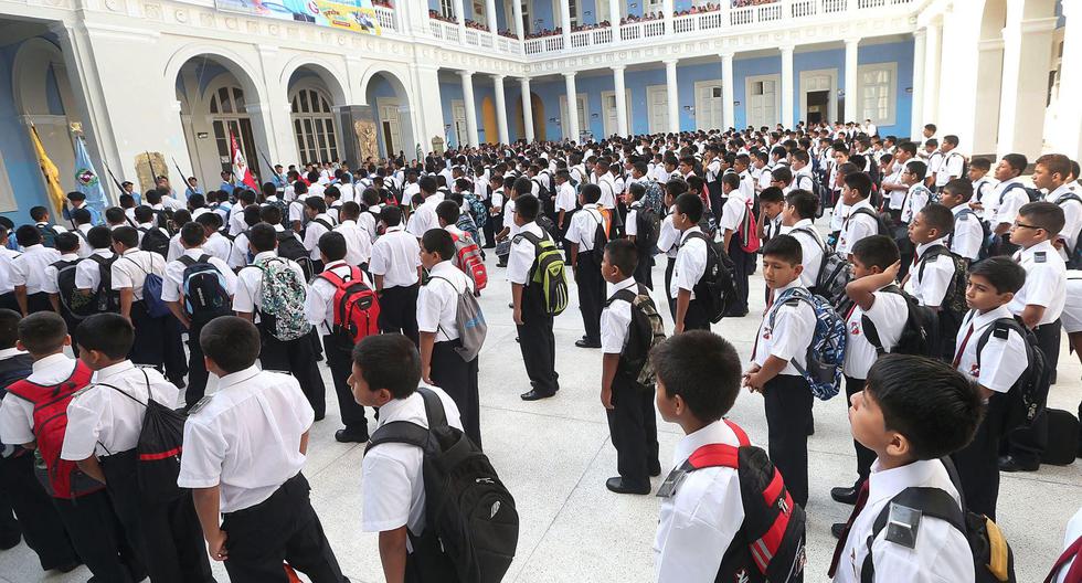 Más de 6 millones 700 mil escolares peruanos iniciarán este lunes 12 el año escolar 2018 en colegios públicos que fueron habilitados, señaló Idel Vexler. (Foto: Andina)