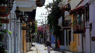 Crisis del turismo por el coronavirus deja calles y playas desiertas en Cartagena | FOTOS