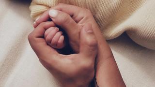 Ex RBD Maite Perroni anuncia la llegada de su primera hija: “Te amamos, Lía”