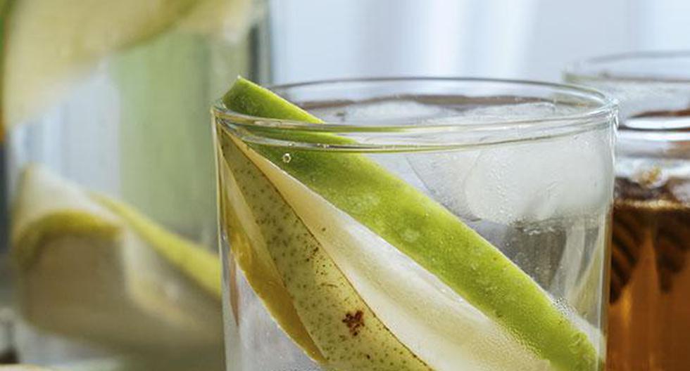 El agua de pera es una opción diferente para consumir esa fruta. (Foto: IStock)