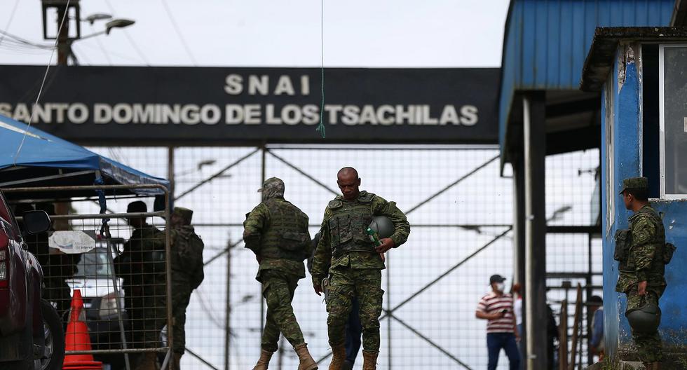 They confirm the death of thirteen prisoners in a fight inside a prison in Ecuador