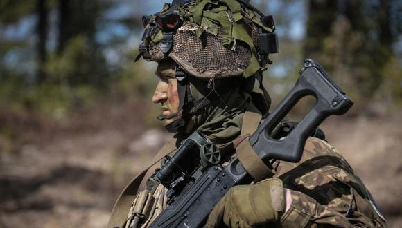 Finlandia y Suecia llevan décadas colaborando con la OTAN a pesar de no ser miembros oficiales. (GETTY IMAGES).