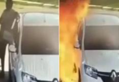 Cargaba combustible, encendió un cigarrillo y se le prendió fuego el auto 