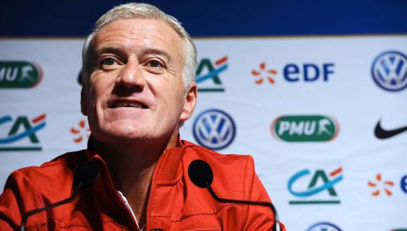 Francia renueva con técnico Didier Deschamps hasta el 2018