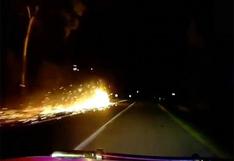 Policía australiana persiguió una bola de fuego por una autopista