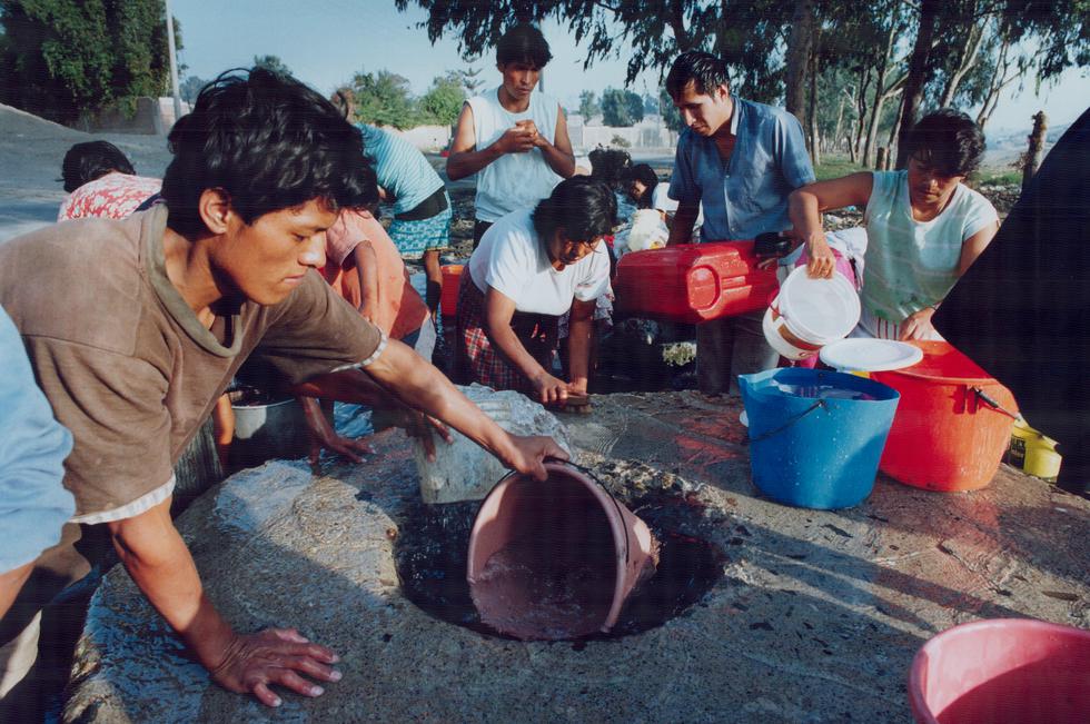 El cólera -esa enfermedad infecciosa aguda- golpeó al Perú en 1991. (Photo by Bernard Weil/Toronto Star via Getty Images)