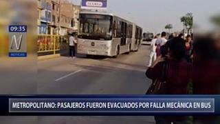 Metropolitano: pasajeros fueron evacuados por falla en bus